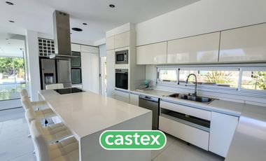 Casa  en venta en Terralagos, Canning
