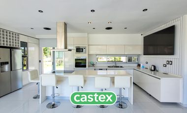 Casa  en venta en Terralagos, Canning