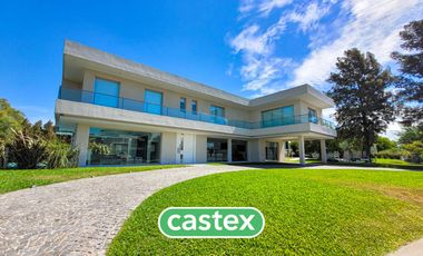 Casa  en venta en Terralagos, Canning