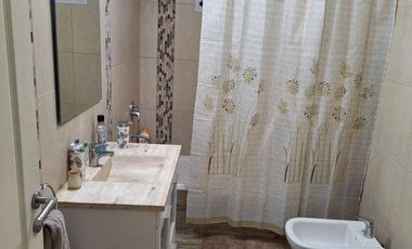 Casa en venta - 3 Dormitorios 3 Baños - Cochera - 800Mts2 - San Vicente