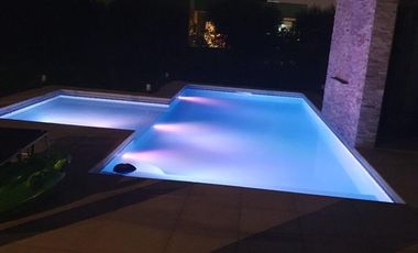 Casa en venta - 3 Dormitorios 3 Baños - Cochera - 800Mts2 - San Vicente