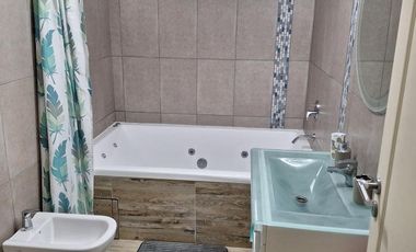 Casa en venta - 3 Dormitorios 3 Baños - Cochera - 800Mts2 - San Vicente