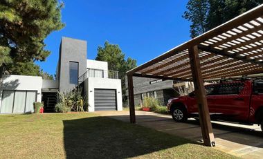 Casa de 6 ambientes en venta en COSTA ESMERALDA - DEPORTIVO II LOTE 400