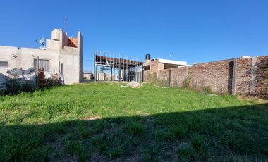 Casa a terminar de dos dormitorios en venta Lomas de Alicia, Granadero Baigorria