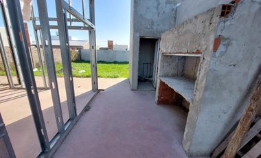 Casa a terminar de dos dormitorios en venta Lomas de Alicia, Granadero Baigorria