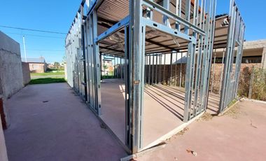 Casa a terminar de dos dormitorios en venta Lomas de Alicia, Granadero Baigorria