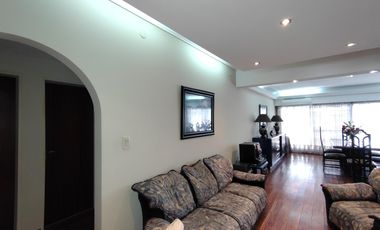 CASA CON DOS LOCALES SOBRE AVENIDA - ACEPTA DEPTO EN ADROGUE O CANNING