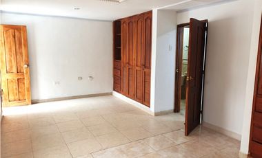 CASA EN ARRIENDO EN ALTO PRADO