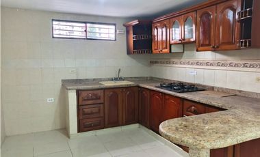 CASA EN ARRIENDO EN ALTO PRADO