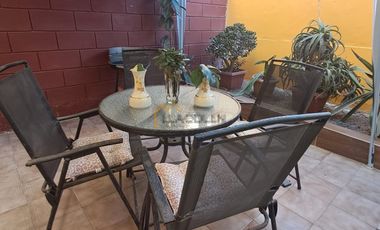 Casa esquina a pasos del Balneario Municipal