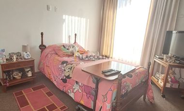 Casa esquina a pasos del Balneario Municipal