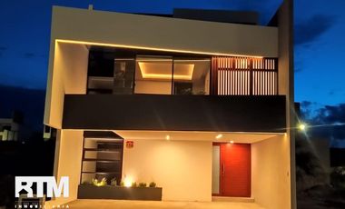 CASA EN VENTA EN ALTO LAGO RESIDENCIAL