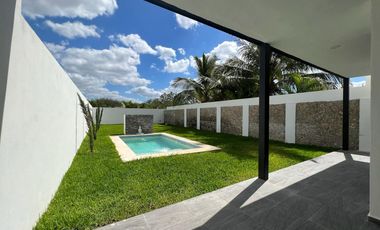 Casa residencial en venta en Cholul | Casa Pinos |