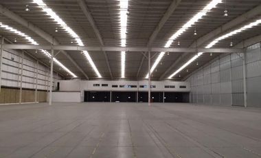 Bodega en renta de 8,200 m2 en Tlalnepantla