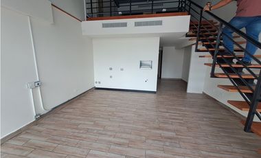 Se Alquila Local en San Francisco