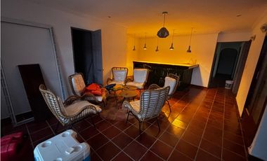 COLON / ISLA GRANDE / 300M / 17 HABITACION / 3 NIVELES / FRENTE AL MAR