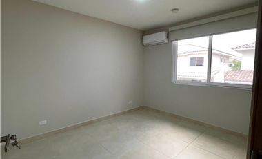 CASA EN VENTA BOSQUES DEL PACIFICO WOODLANDS PANAMA PACIFICO