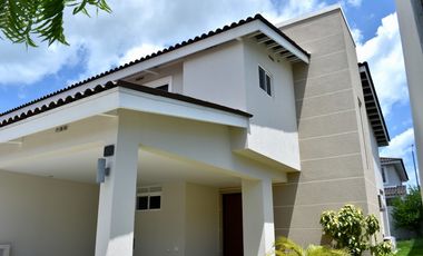 CASA EN VENTA BOSQUES DEL PACIFICO WOODLANDS PANAMA PACIFICO