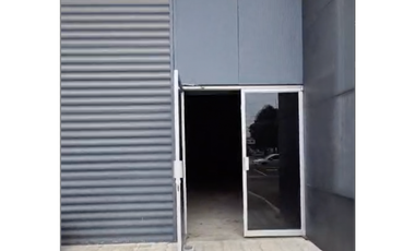 JUAN DIAZ / 500M / GALERA CON OFICINA / MEZZANINE / ANDEN / SOBRE VIA