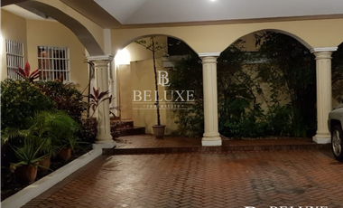 VENTA DE CASA CON PISCINA EN GUAYACANES, HATO PINTADO (6)