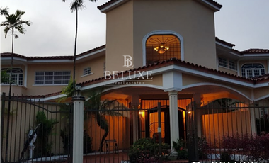 VENTA DE CASA CON PISCINA EN GUAYACANES, HATO PINTADO (6)