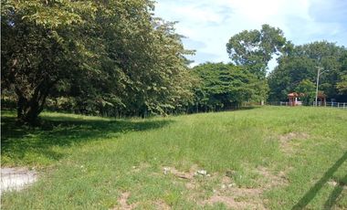 COSTA ESMERALDA / 2400M / FRENTE A VIA PRINCIPAL / MINUTOS DE PLAYA AG