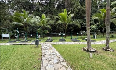 ALQUILER DE CASA EN CLAYTON - PH EMBASSY GARDEN