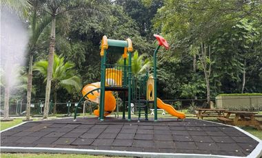 ALQUILER DE CASA EN CLAYTON - PH EMBASSY GARDEN