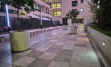 CÓMODO Y FUNCIONAL DEPARTAMENTO EN EL CENTRO DE SANTIAGO