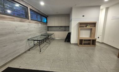 CÓMODO Y FUNCIONAL DEPARTAMENTO EN EL CENTRO DE SANTIAGO