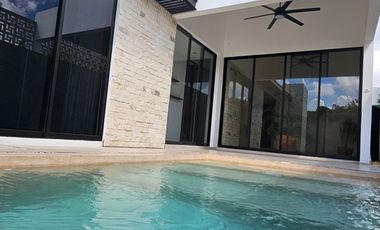 4 RECÁMARAS| Con paneles Solares|  Dentro de privada entre parques