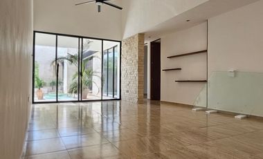 4 RECÁMARAS| Con paneles Solares|  Dentro de privada entre parques