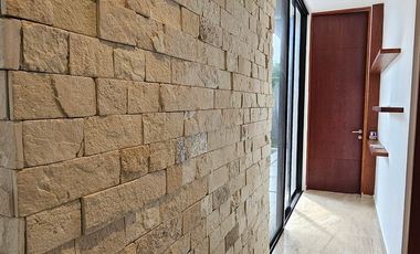 4 RECÁMARAS| Con paneles Solares|  Dentro de privada entre parques