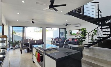 Dentro de privada| 3 recámaras| diseño de autor