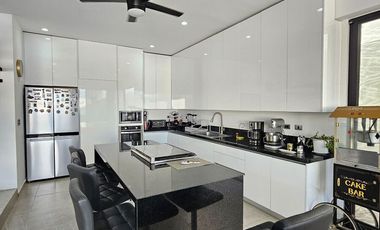 Dentro de privada| 3 recámaras| diseño de autor