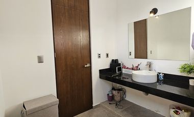 Dentro de privada| 3 recámaras| diseño de autor