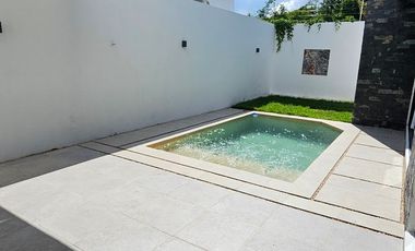 Renta amueblada 4 recámaras dentro de privada Entre Parques