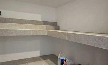 Renta amueblada 4 recámaras dentro de privada Entre Parques