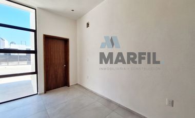 Venta de Casa de 1 Planta y 3 Recámaras con Amplio Jardín al Norte de Colima