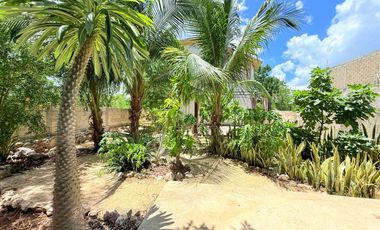 CASA EN VENTA MERIDA, UCU, TIPO VILLA, ENTREGA INMEDIATA.