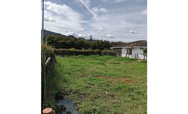 Lote en venta para construcción de edificio en la ceja Antioquía LDC