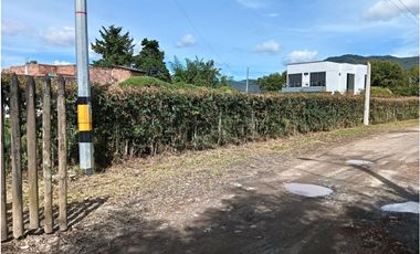 Lote en venta para construcción de edificio en la ceja Antioquía LDC