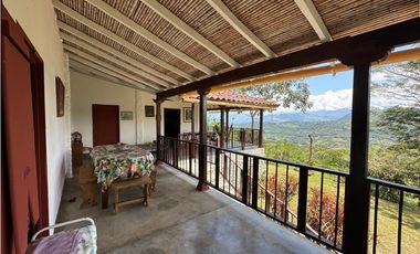 VENTA FINCA TMESIS, SUROESTE ANTIOQUEÑO