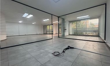 ARRIENDO o VENTA OFICINA o CONSULTORIO 117m2 - BALCON  SANTA BARBARA