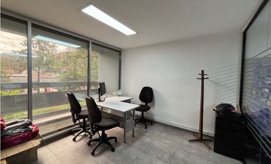 ARRIENDO o VENTA OFICINA o CONSULTORIO 117m2 - BALCON  SANTA BARBARA