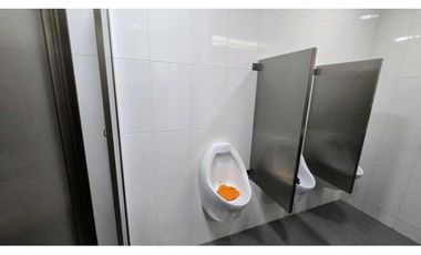 ARRIENDO o VENTA OFICINA o CONSULTORIO 117m2 - BALCON  SANTA BARBARA