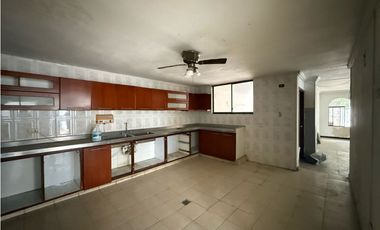 Se arrienda casa de esquina en el Prado - SMR