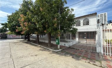 Se arrienda casa de esquina en el Prado - SMR