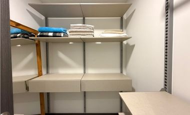 Apartaestudio en ciudad del río para la renta amoblada piso 27