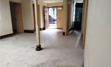 VENDO CASA LOTE EN VILLA HERMOSA LOS ANGELES